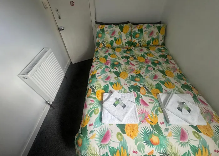 B&B Runway Blackpool - Minutes From Winter Gardens - Dog Friendly - Exceptionally Quiet - Very Close H&A Social Club (Adults Only)