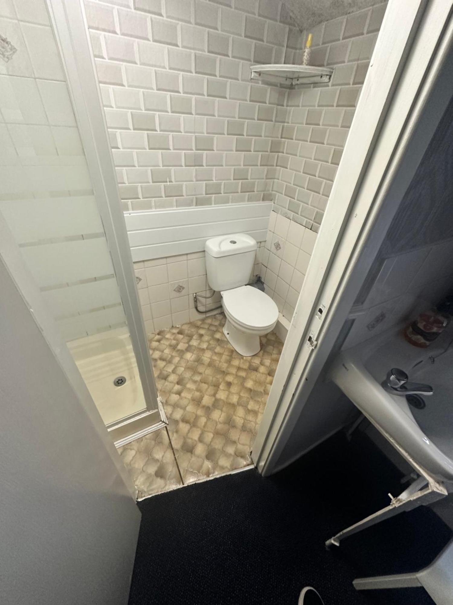 Casa de hóspedes Runway - Minutes From Winter Gardens - Dog Friendly - Exceptionally Quiet - Very Close H&a Social Club (adults Only) *